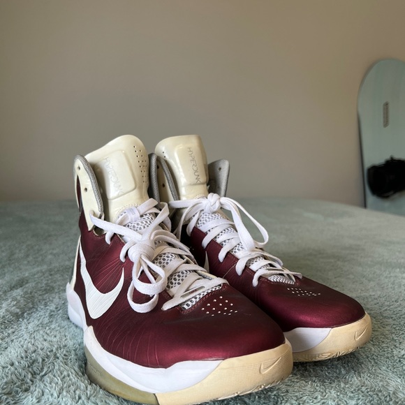 2010 nike hyperdunk - Picture 3 of 3